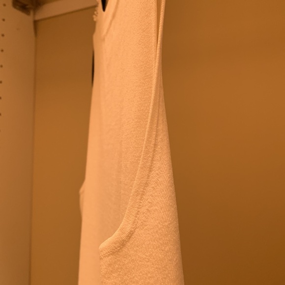 Top - Picture 5 of 9